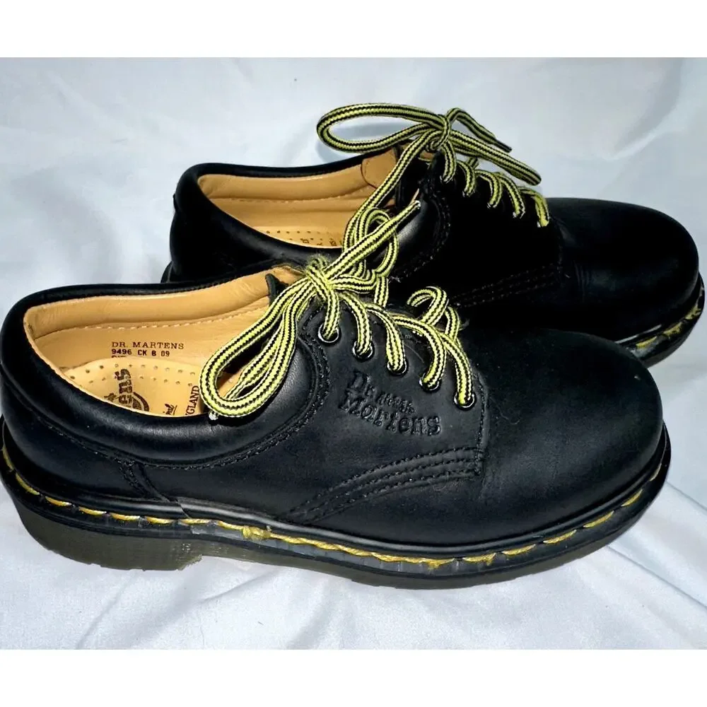 Dr. Martens The Original AirWair Kids Size 1 Black Leather Air Cushioned 9496 - Picture 2 of 7